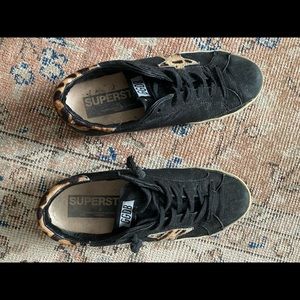 GGDB black suede shoes size 39